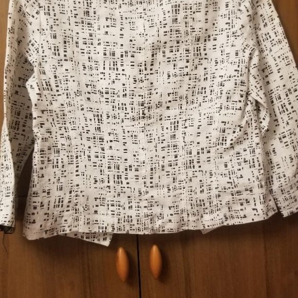 NEW elegant R&R VERNO 100% LINEN Jacket EUR 42 US 4 made in Bulgaria - Picture 8 of 12